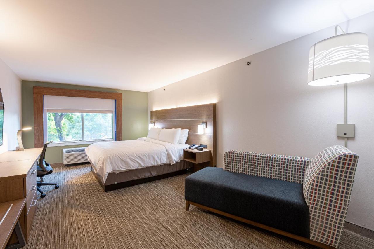 Holiday Inn Express & Suites Arlington North - Stadium Area By Ihg Exterior photo